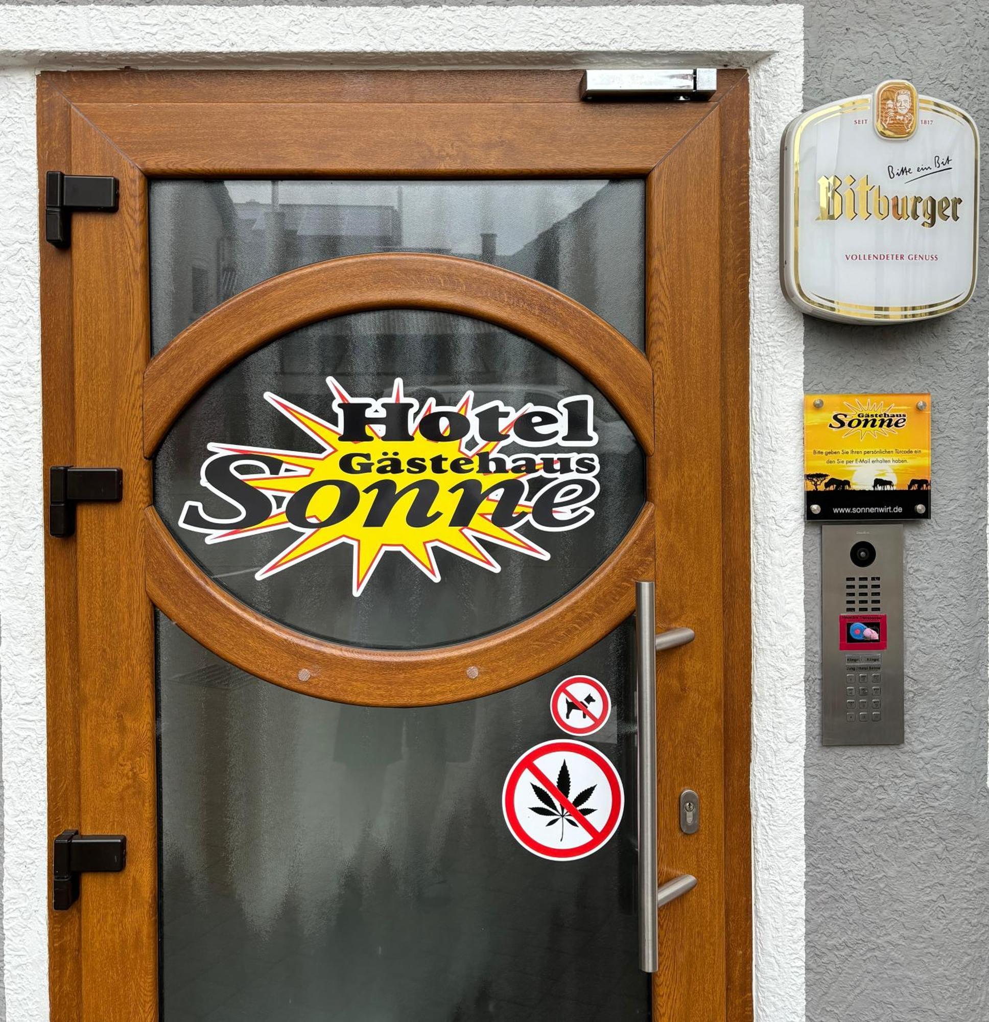 Hotel Sonne Sinsheim Extérieur photo