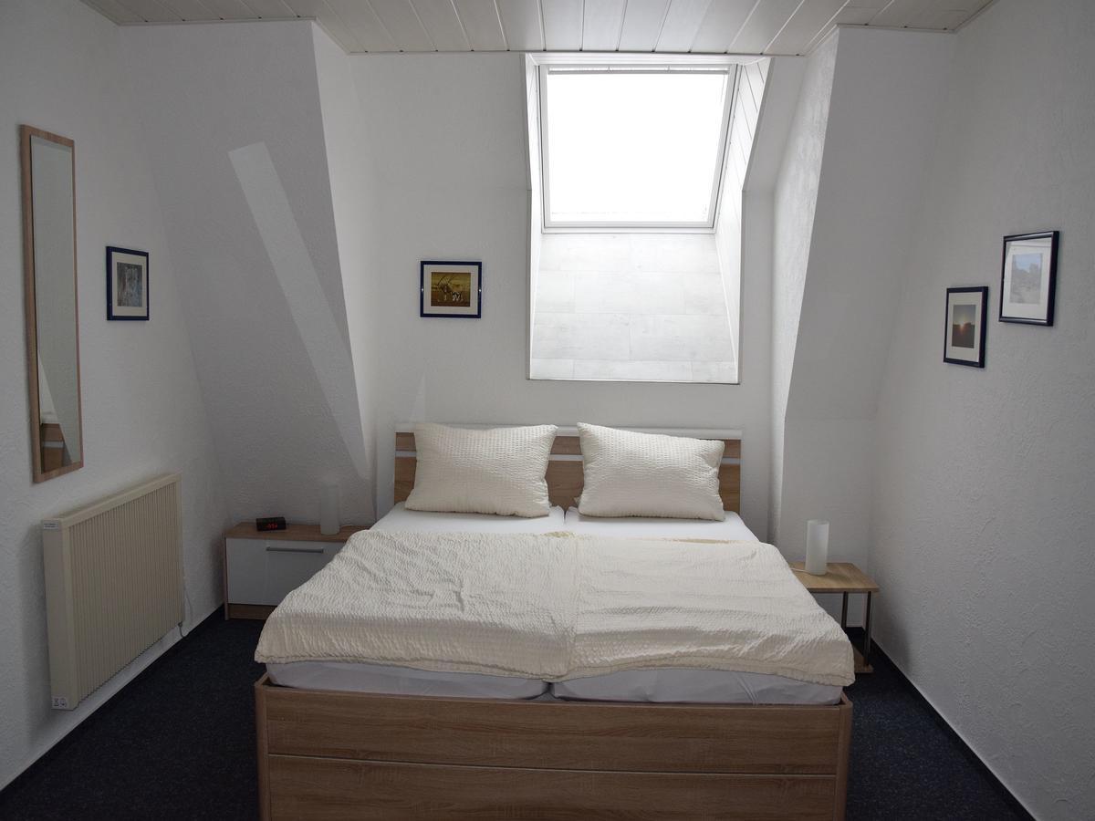 Hotel Sonne Sinsheim Extérieur photo