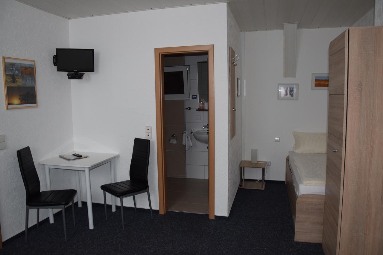Hotel Sonne Sinsheim Extérieur photo